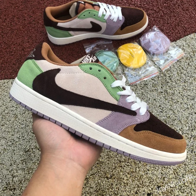 Travis Scott x Air Jordan 1 Low CQ4277-118 Candy Reverse Swoosh