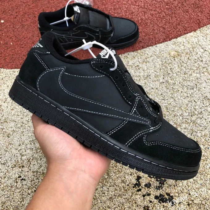 Travis Scott x Air Jordan 1 Low DM7866-001 Black Cat Reverse Swoosh