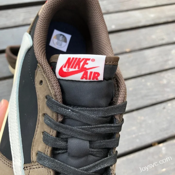 Travis Scott x Air Jordan 1 Low CQ4277-001 Brown Pure Version