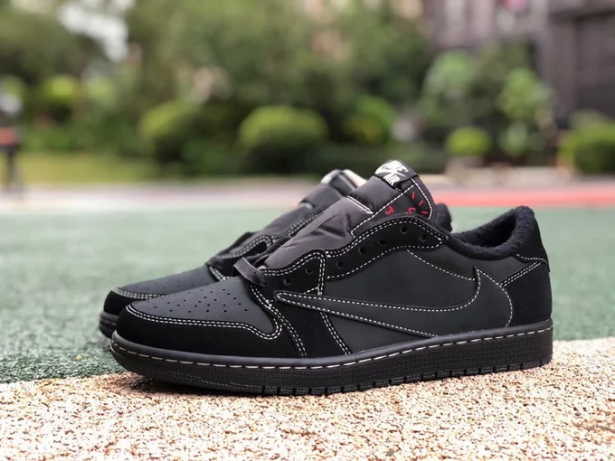 Travis Scott x Air Jordan 1 Low DM7866-001 Black Cat Reverse Swoosh