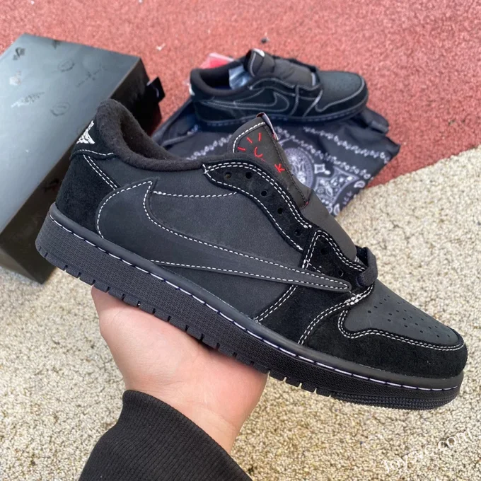 Travis Scott x Air Jordan 1 Low DM7866-001 Black Cat Cost-Effective Version