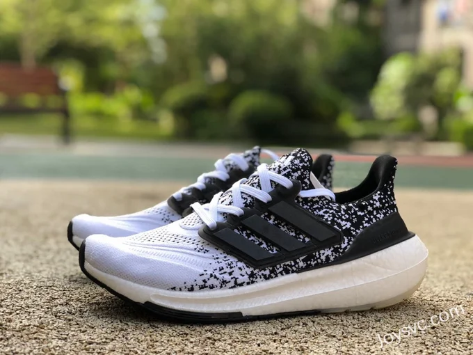 adidas UltraBoost White Black IE1694