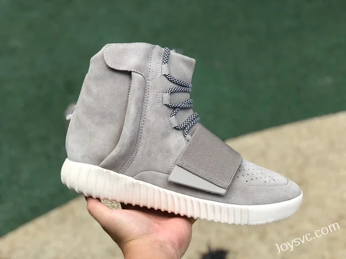 Adidas Yeezy 750 Boost in Grey