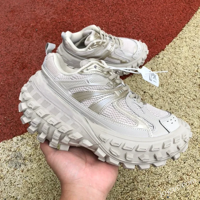 Balenciaga Defender Beige Grey Sneakers