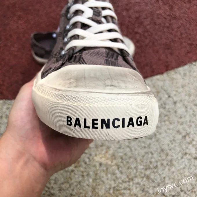 Balenciaga Low-Top Canvas Vintage Dad Shoes