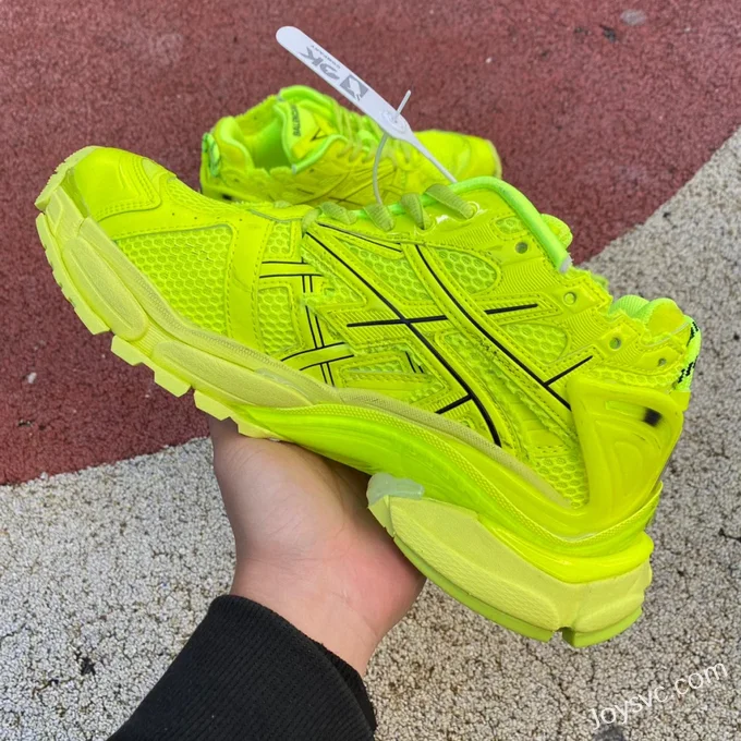 Balenciaga Runner Fluorescent Green Sneakers 211112ss0816