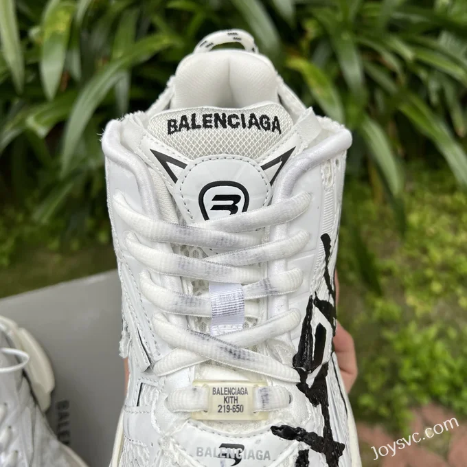 Balenciaga 7.0 White Distressed Vintage Dad Shoes