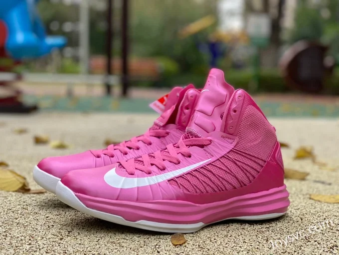 Nike HYPERDUNK 2012+ in Hot Pink