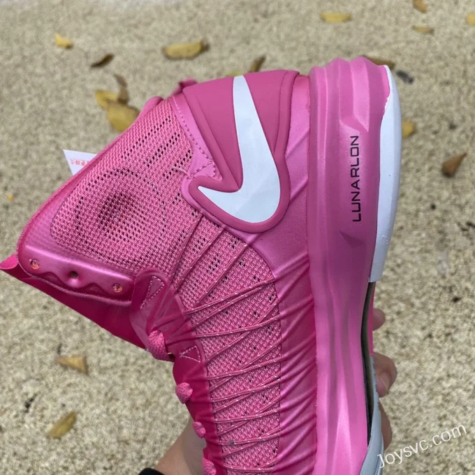 Nike HYPERDUNK 2012+ in Hot Pink