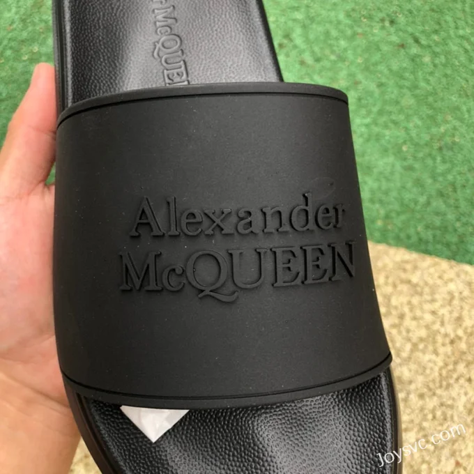 Alexander McQueen Pool Black Slides