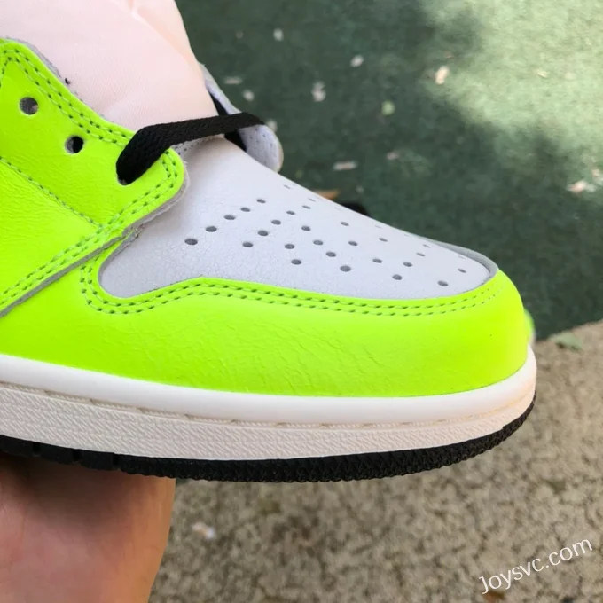 Air Jordan 1 High OG 555088-702 Volt