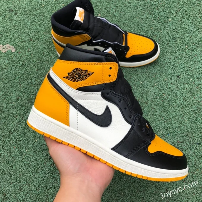 Air Jordan 1 High 555088-711 Black Yellow Toe Retro