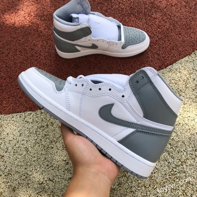 Air Jordan 1 High 555088-037 Grey White Stealth Cost-Effective Version