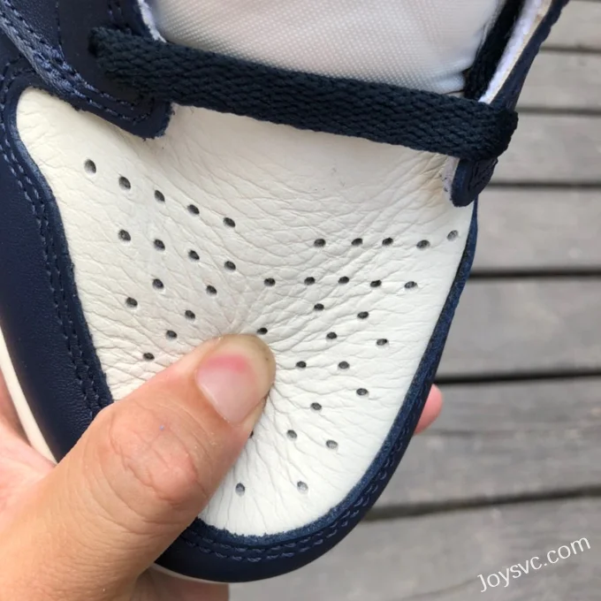 Air Jordan 1 High 555088-140 Obsidian Retro