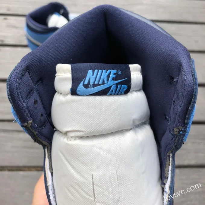 Air Jordan 1 High 555088-140 Obsidian Retro