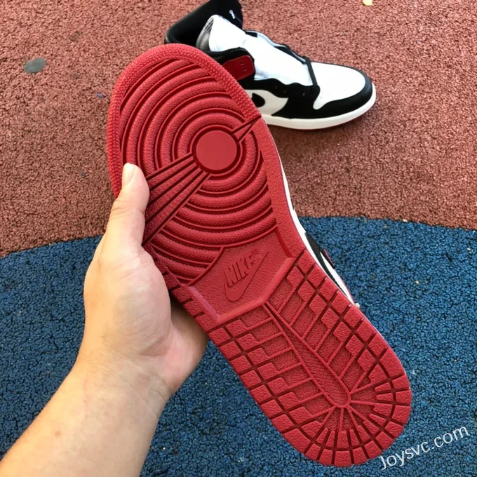 Air Jordan 1 High 555088-125 Black Toe Retro