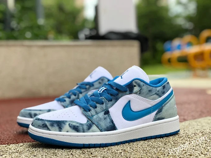 Air Jordan 1 Low DM8947-100 Washed Denim