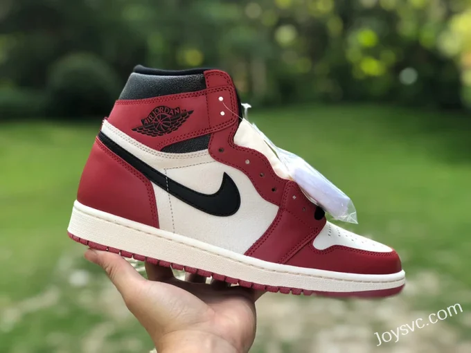 Air Jordan 1 DZ5485-612 Chicago Reimagined