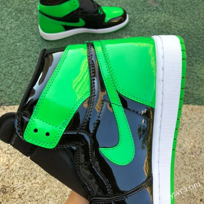 Air Jordan 1 High 575441-555088-030 Black Green Pine Retro