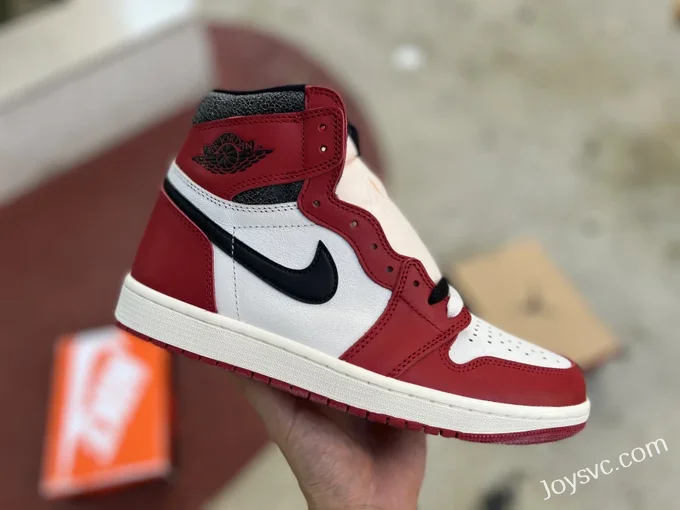 Air Jordan 1 Retro High DZ5485-612 Chicago Lost and Found