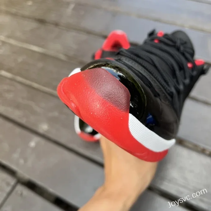 Air Jordan 11 Low Bred 528895-012