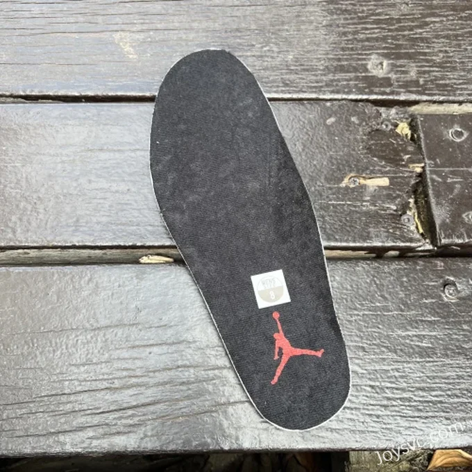 Air Jordan 11 Low Bred 528895-012