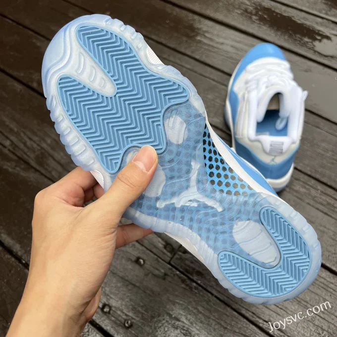 Air Jordan 11 Low UNC 528895-106