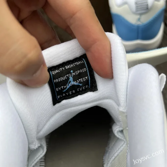 Air Jordan 11 Low UNC 528895-106