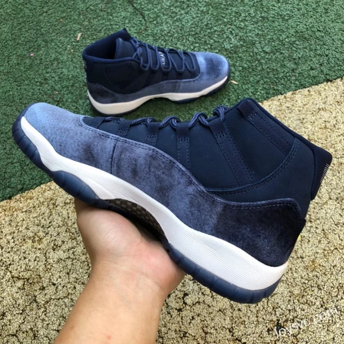 Air Jordan 11 Velvet WMNS 