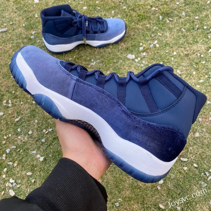 Air Jordan 11 Midnight Navy Velvet High Top AR0715-441