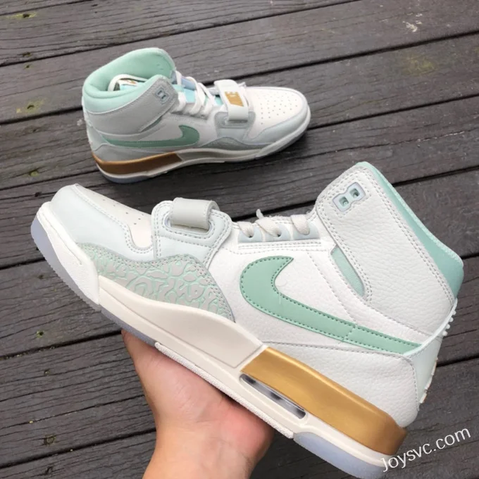 Air Jordan Legacy 312 DR8486-131 Mint Green