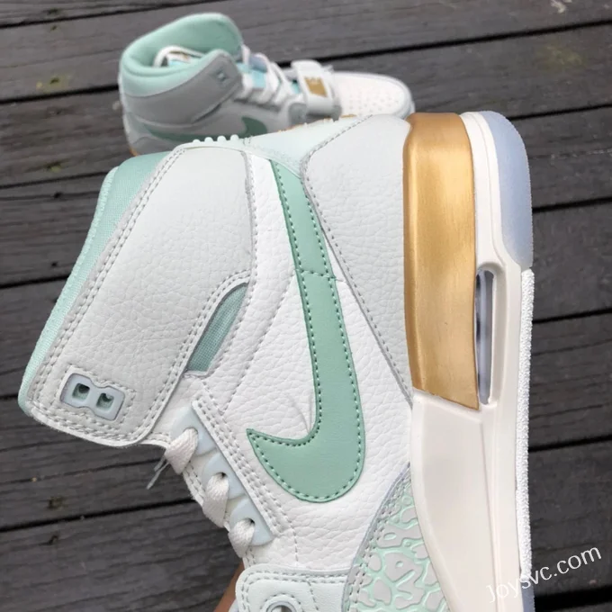 Air Jordan Legacy 312 DR8486-131 Mint Green