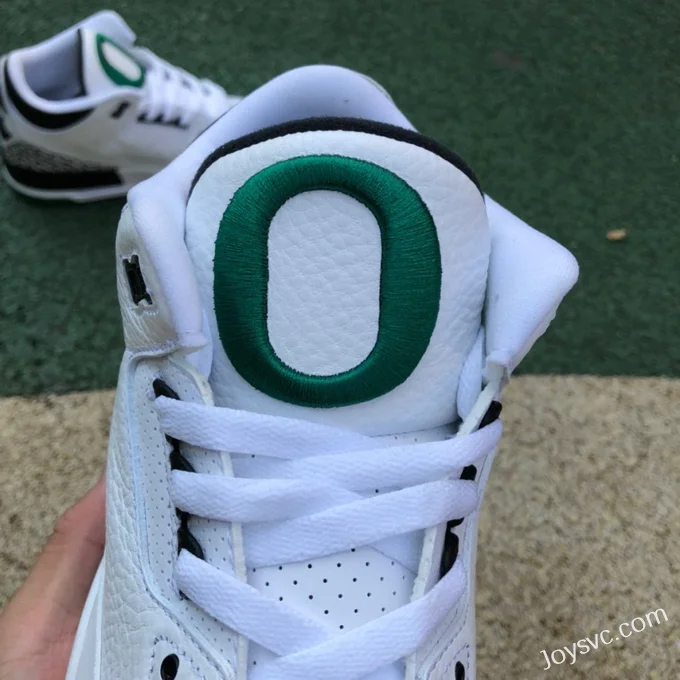 Air Jordan 3 Oregon White Black