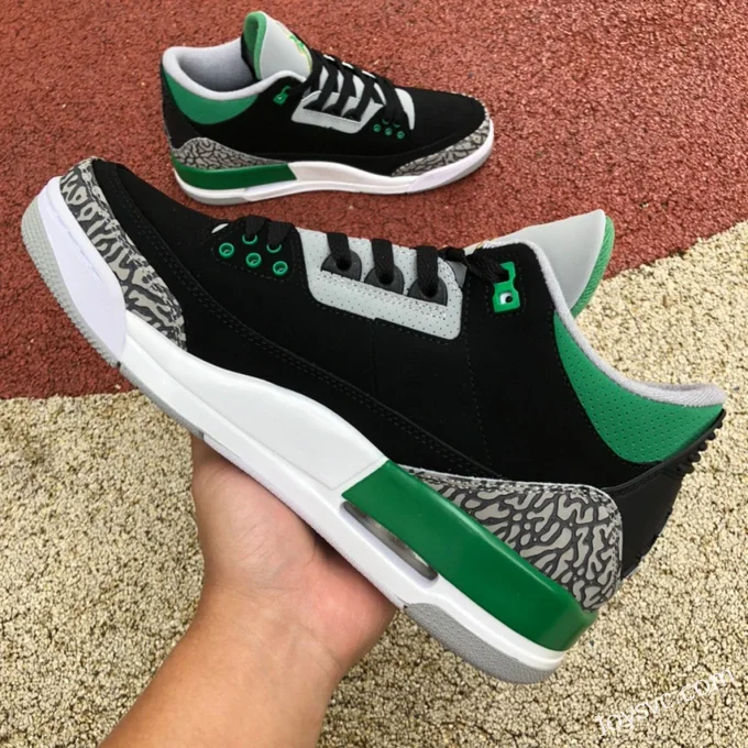 Air Jordan 3 Pine Green CT8532-030 Black Green