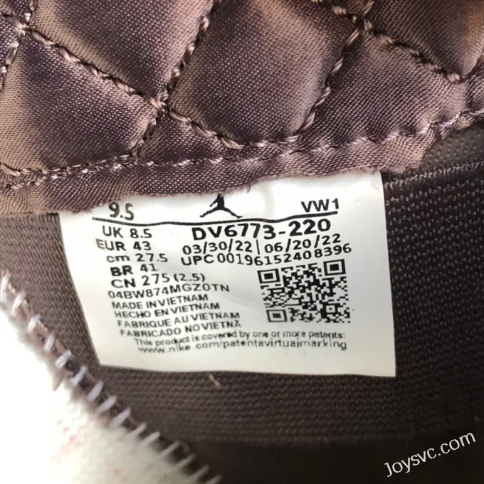 A Ma Maniere x Air Jordan 4 DV6773-220 Violet