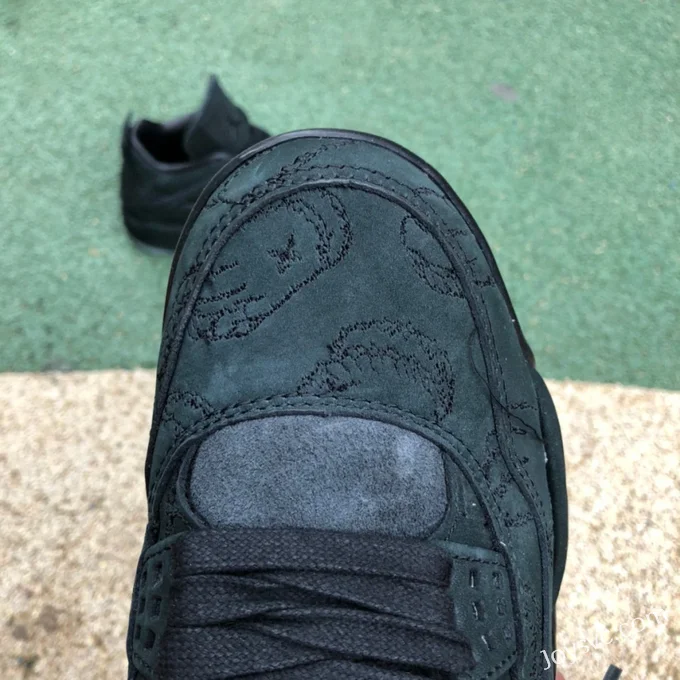 Air Jordan 4 KAWS 930155-001 Black