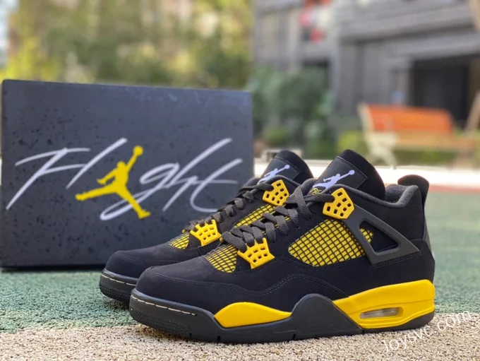 Air Jordan 4 Thunder Mid DH6927-017 Black Yellow