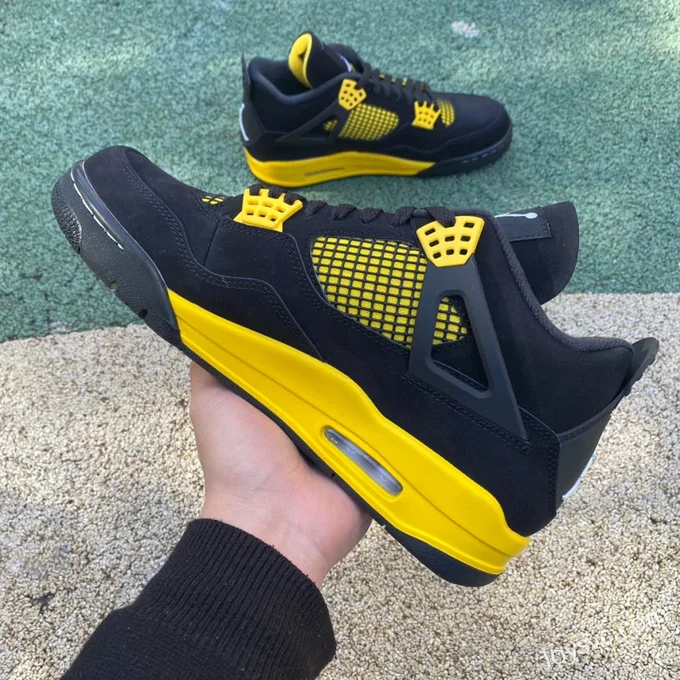 Air Jordan 4 Thunder Mid DH6927-017 Black Yellow