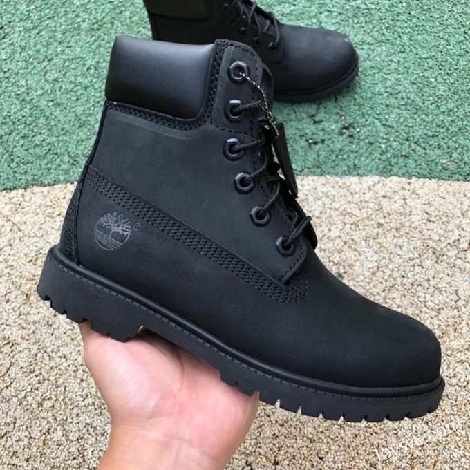 Timberland 6-Inch Lightweight Boots in Black High-Top