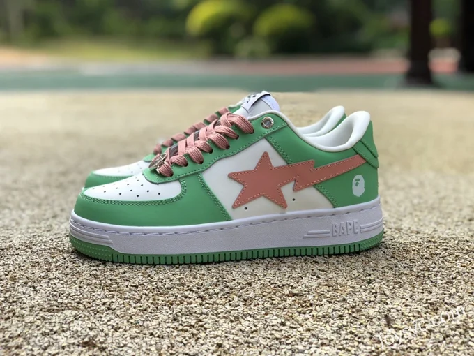 BAPE STA SK8 Low-Top Shoes in White and Green