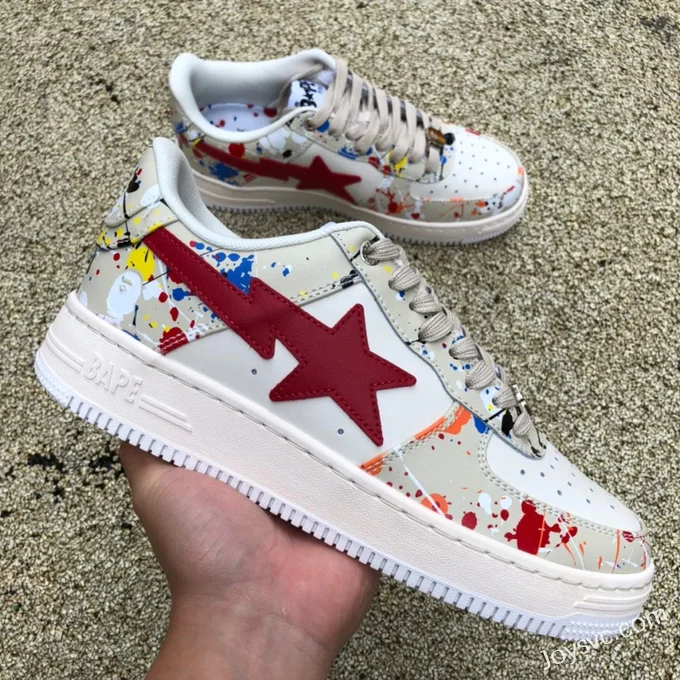 BAPE STA SK8 Low-Top Shoes in Beige White and Red with Graffiti