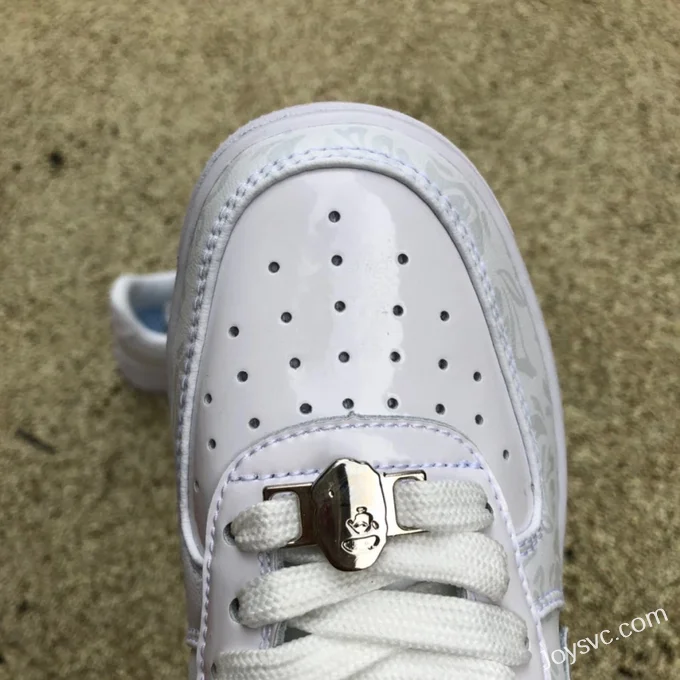 BAPE STA SK8 Low-Top Shoes in White with Pattern