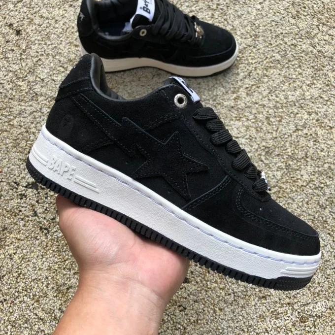 BAPE STA SK8 Low-Top Shoes in Black and White with Suede