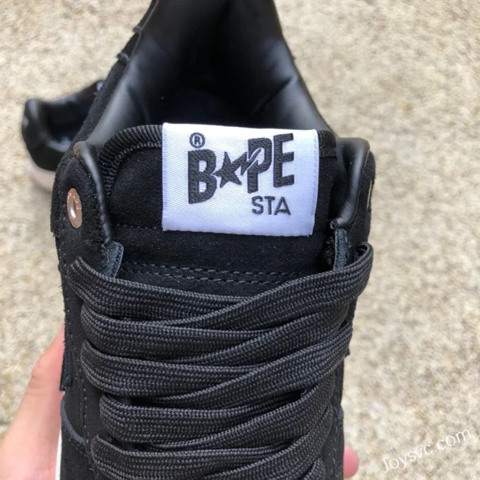 BAPE STA SK8 Low-Top Shoes in Black and White with Suede