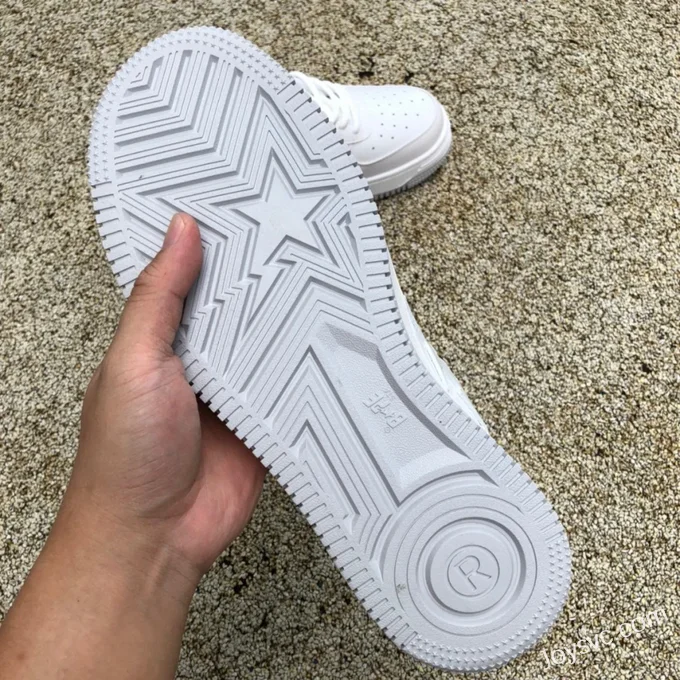 BAPE STA SK8 Low-Top Shoes in White and Silver