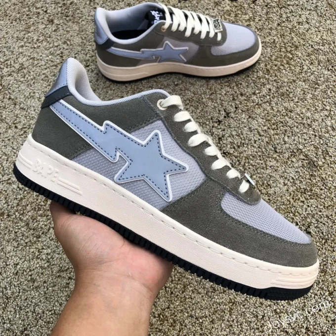 BAPE STA SK8 Low-Top Shoes in Grey and Light Green