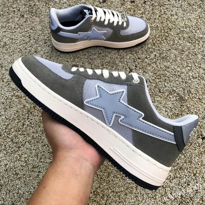 BAPE STA SK8 Low-Top Shoes in Grey and Light Green