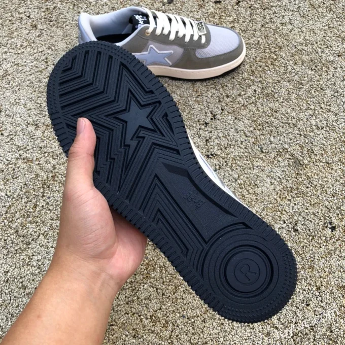 BAPE STA SK8 Low-Top Shoes in Grey and Light Green