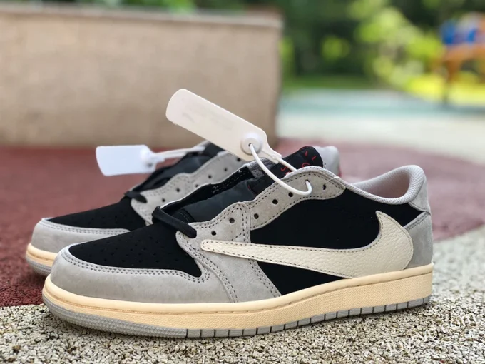 Travis Scott x Air Jordan 1 Low DM7866-010 Grey Black Reverse Swoosh