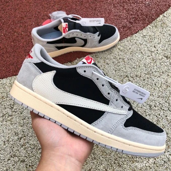 Travis Scott x Air Jordan 1 Low DM7866-010 Grey Black Reverse Swoosh